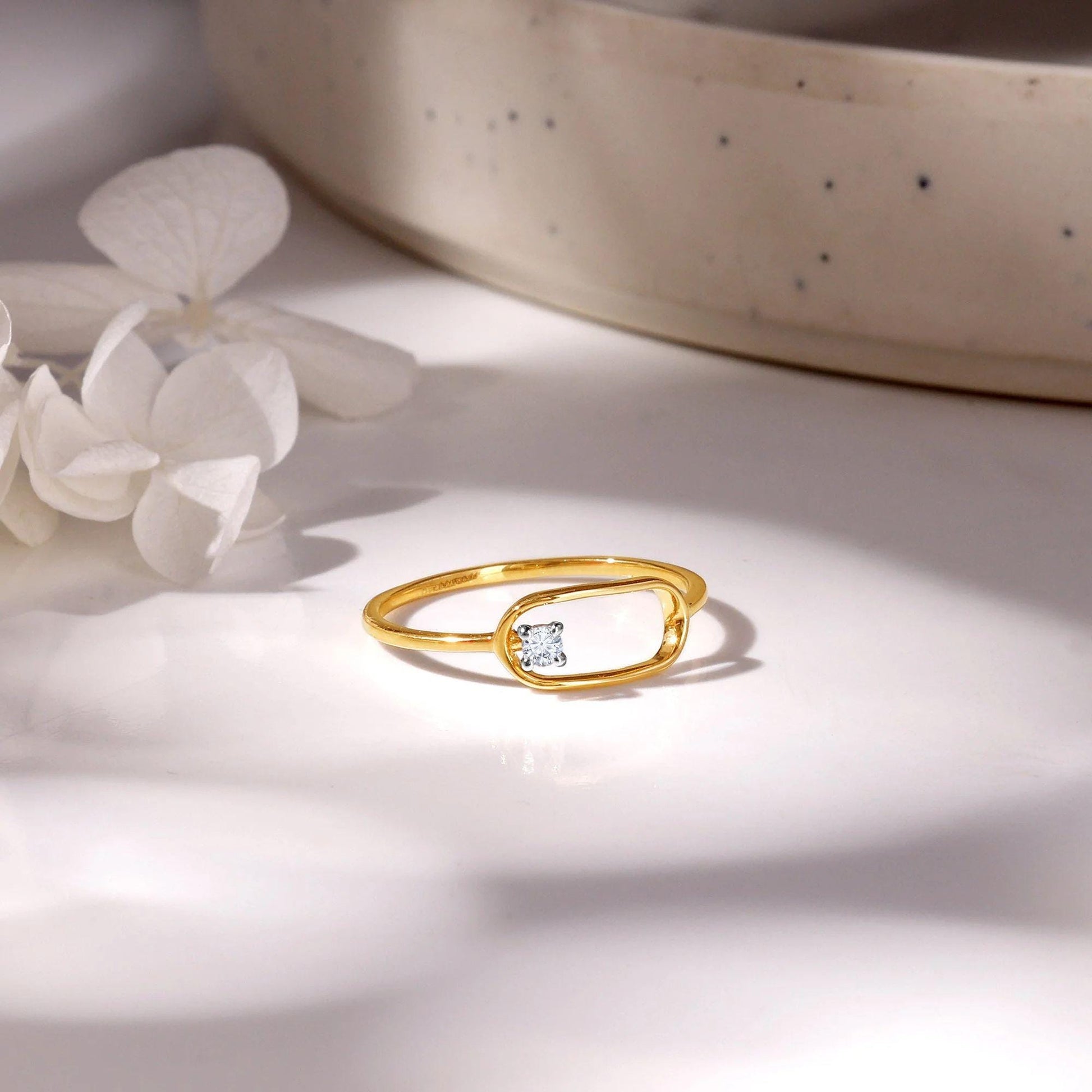 14K Yellow Gold Lab Diamond Ring: Minimalist Open Band Design